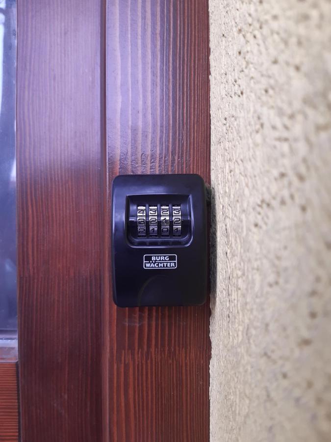 Ady Apartman Tata Exteriör bild